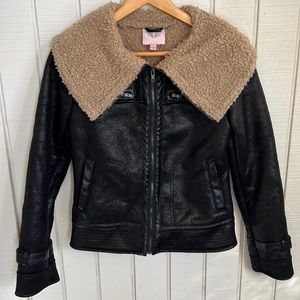 Romeo & Juliet Couture Black Tan Vegan Leather Sherpa Bomber Jacket size Small